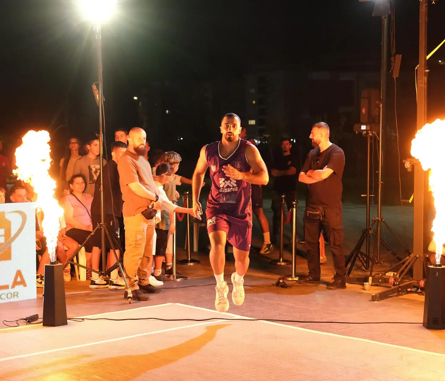 “3x3 Gjakova” Mbush Sheshin me Energji në Kuadër të “Ditëve të Shqiptarit”